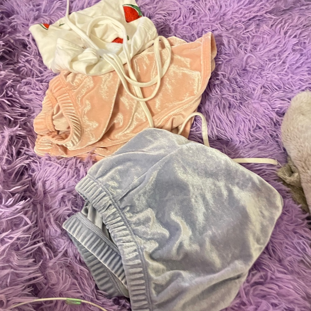 Rare Brandy Melville John galt Lot